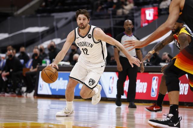 时隔6年又有中国球员进NBA 上一位是火箭周琦