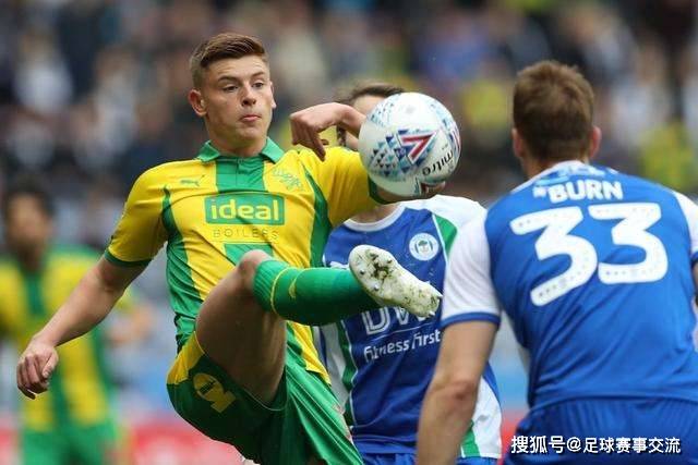 齐麟18分新疆击败江苏 皮特森28分劳森12+12